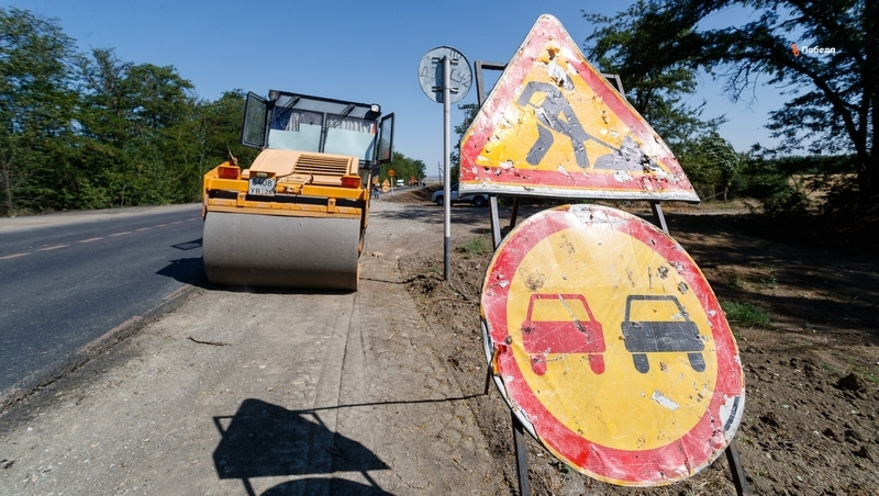    Более 3 км дороги отремонтировали в селе Зелёном Фото: ИА «Победа26»