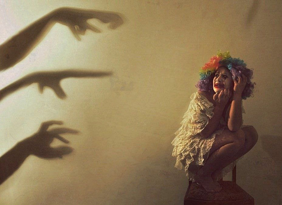 Рефлексия для тех экспертов, которые боятся теней, поэтому не решаются сделать первый шаг.