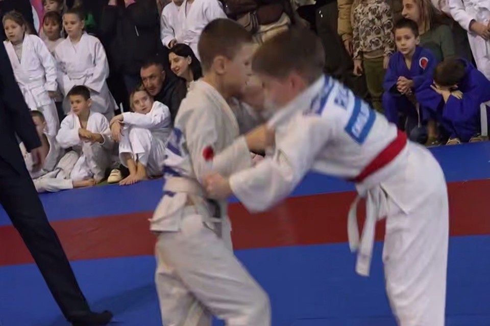    В Донецке прошел предновогодний турнир по дзюдо «Кубок Деда Мороза». Фото: ЕР ДНР