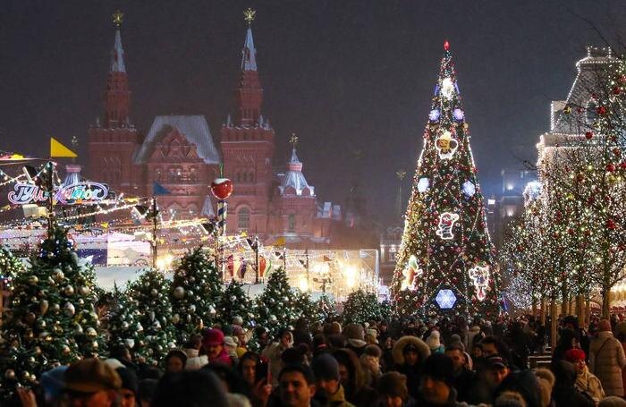 Погода на новогоднюю ночь 2026 в городах России. Обложка © ТАСС / Вячеслав Прокофьев