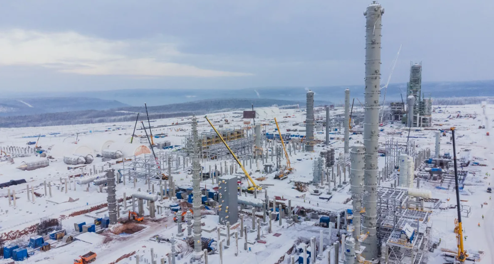 Гигант посреди тайги: зачем России понадобился завод в Усть-Куте