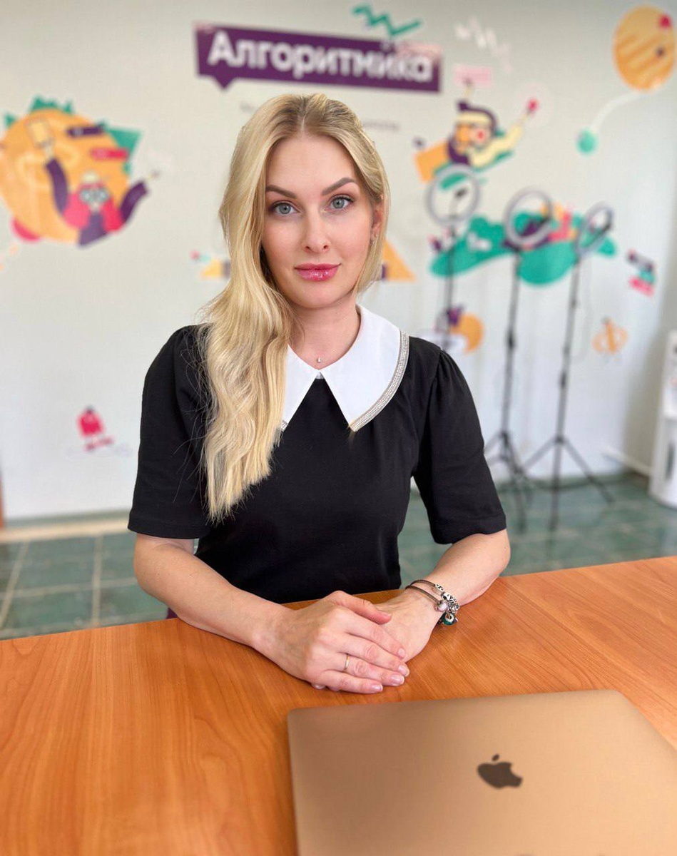 Евгения, владелица школ Алгоритмика в г. Артём и Надеждинском районе Приморского края