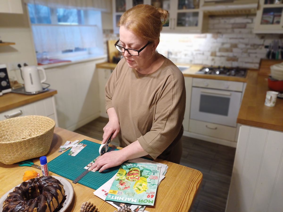 Меня зовут Юля. Это мой блог «Хлопок Идей». Здесь о доме, рукоделии и вдохновении. Очень вам рада! 