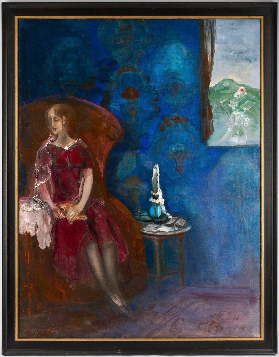 Синяя комната, 1943 г., материалы: холст, масло, размеры: 117,4 × 89,5 см. Источник: https://auction.artinvestment.ru