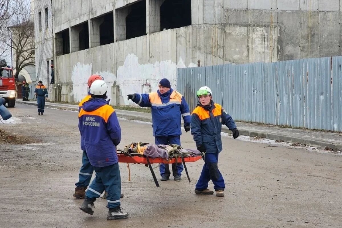    Алгоритмы действия при ЧС отработали волгоградские спасатели