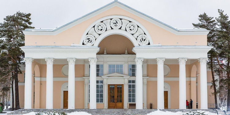 Собянин: после реставрации Дом культуры на ВДНХ вновь стал центром притяжения