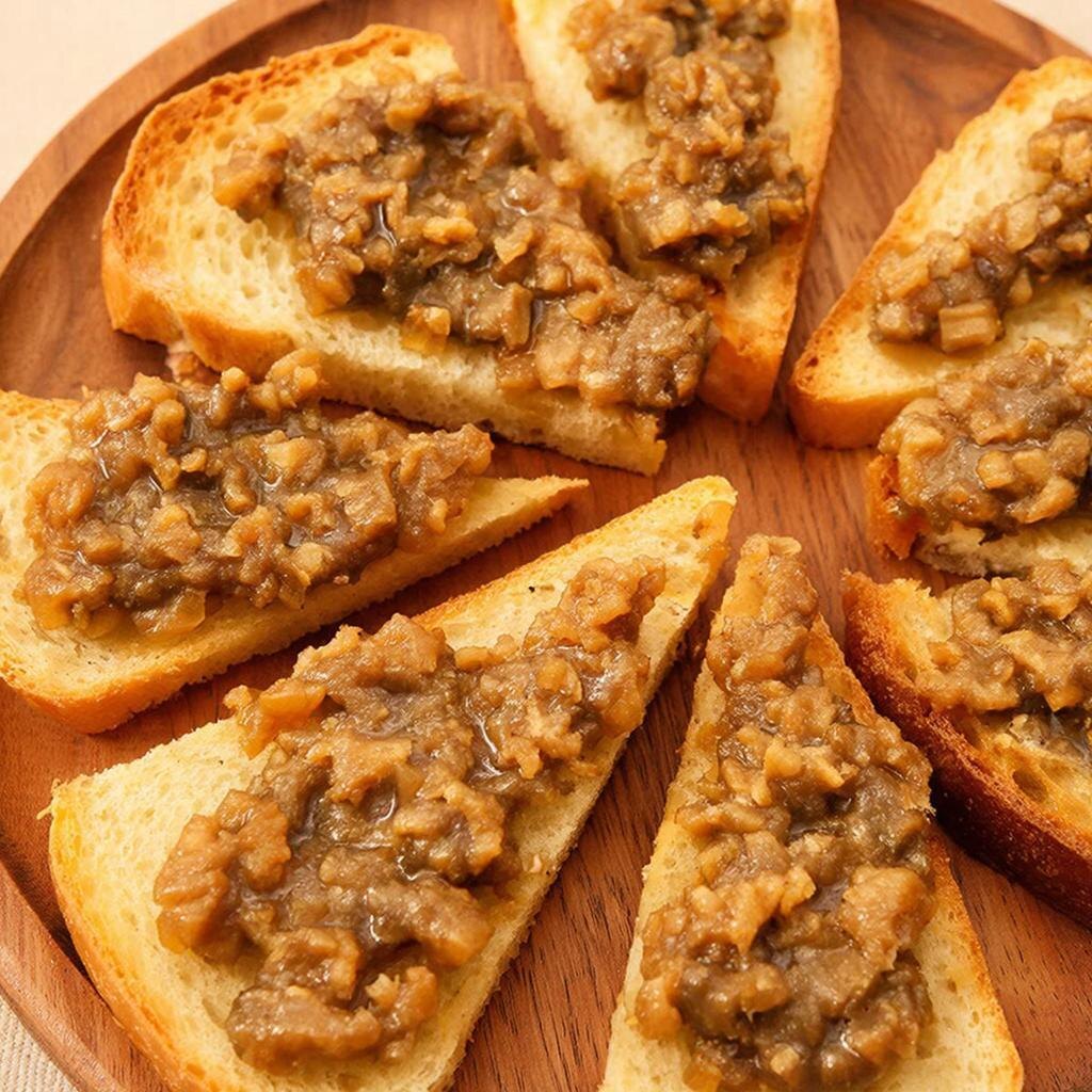 Грибная икра на хрустящих гренках: Изысканная закуска за полчаса! 