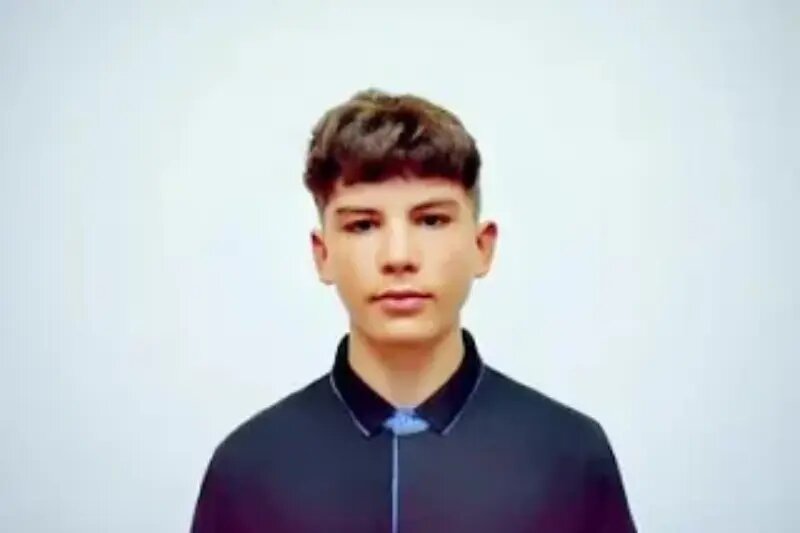 Отзывчивый и общительный сирота Виктор ждет чуда под Новый год