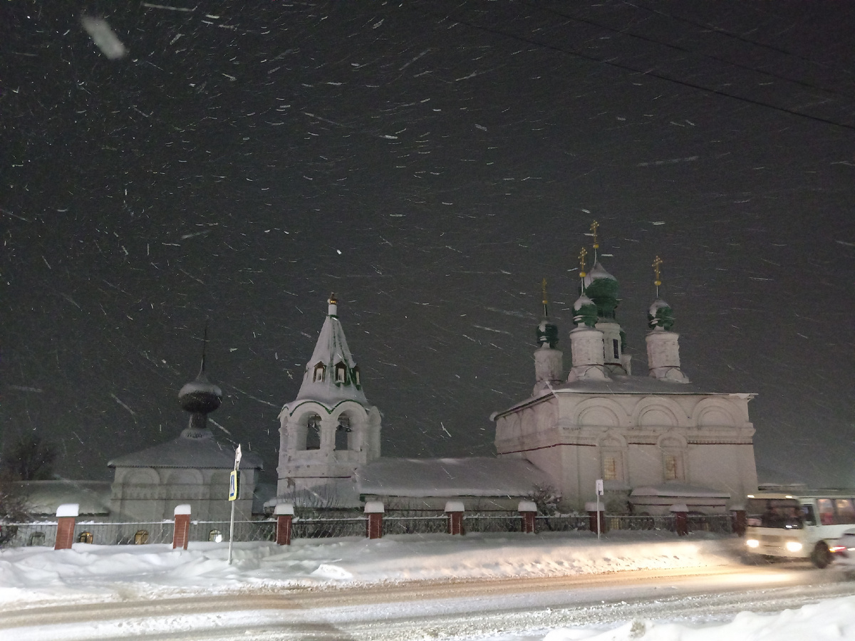 23.12.2025 7:58 Спасо-Преображенская церковь. 
