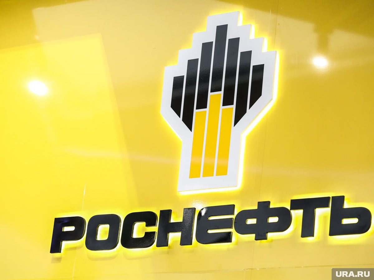    Под санкции США осенью попали две крупнейшие российские нефтяные компании — «Роснефть» и «Лукойл»