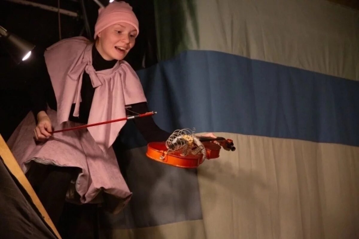    В «Ерундопель-театре» состоится премьера спектакля «Зимние сказки Ежика»