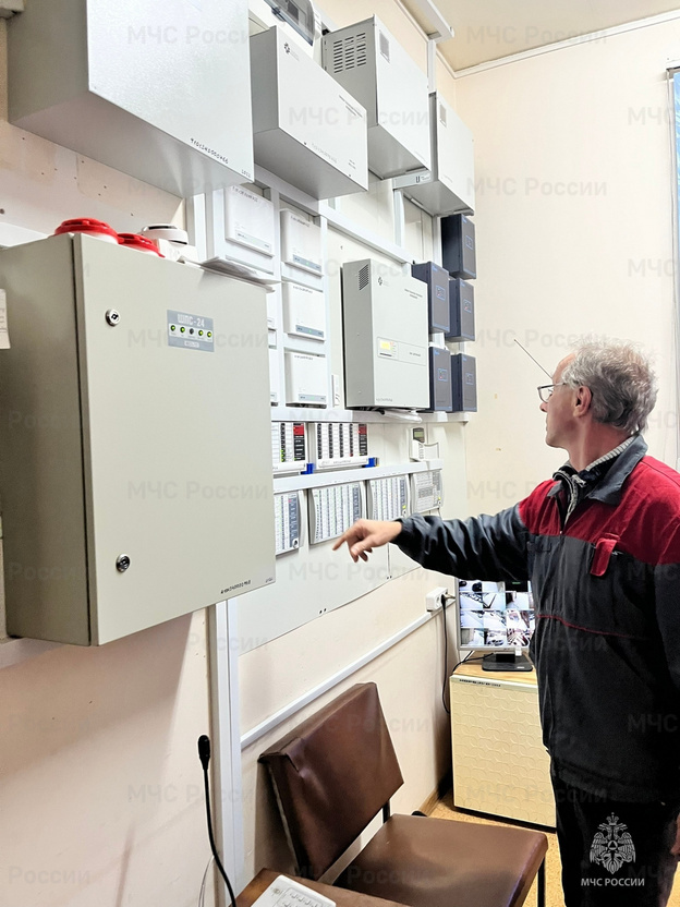    В Кировском театре кукол провели тренировку по эвакуации при пожаре