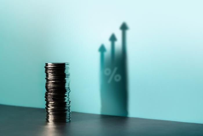 Обложка © Shutterstock / FOTODOM / black salmon