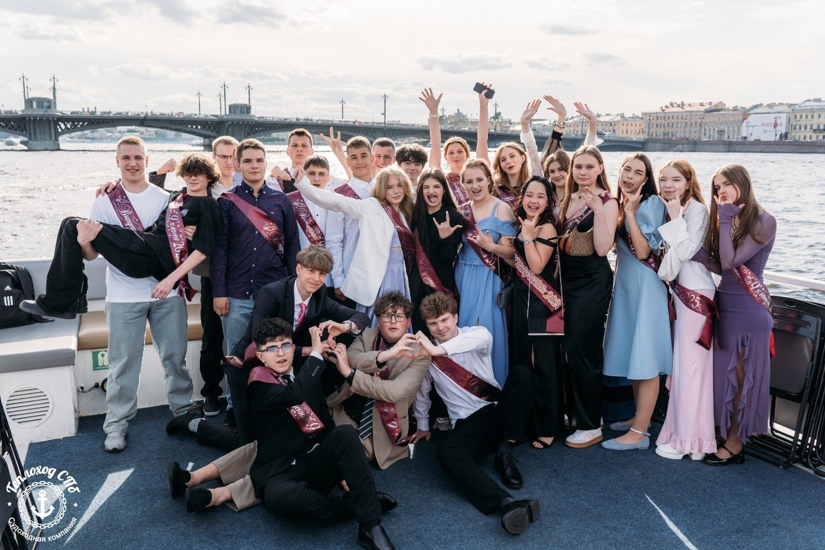 Выпускной на теплоходе Атлант 
