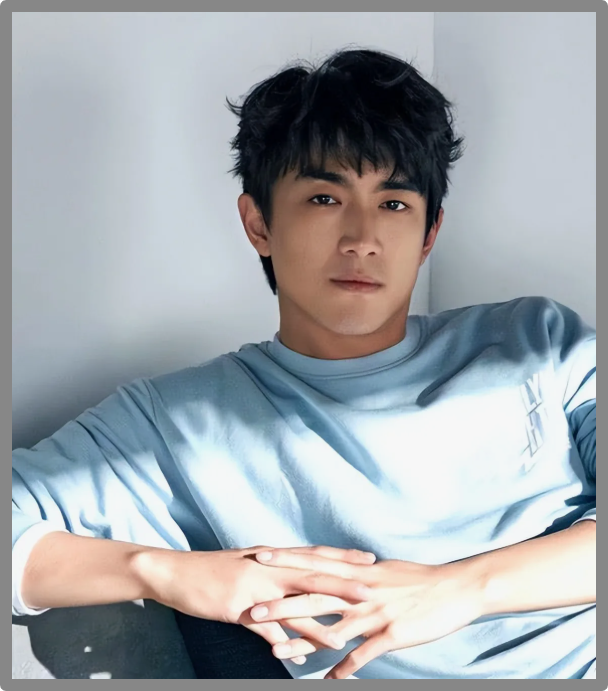 Китайский актер Линь Гэнсин.