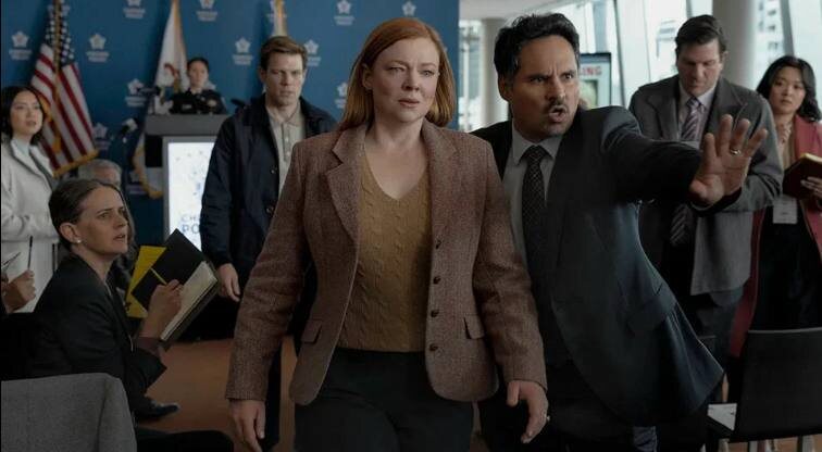 Фрагмент из т/с «All Her Fault»/«Во всём виновата она», 2025 г.