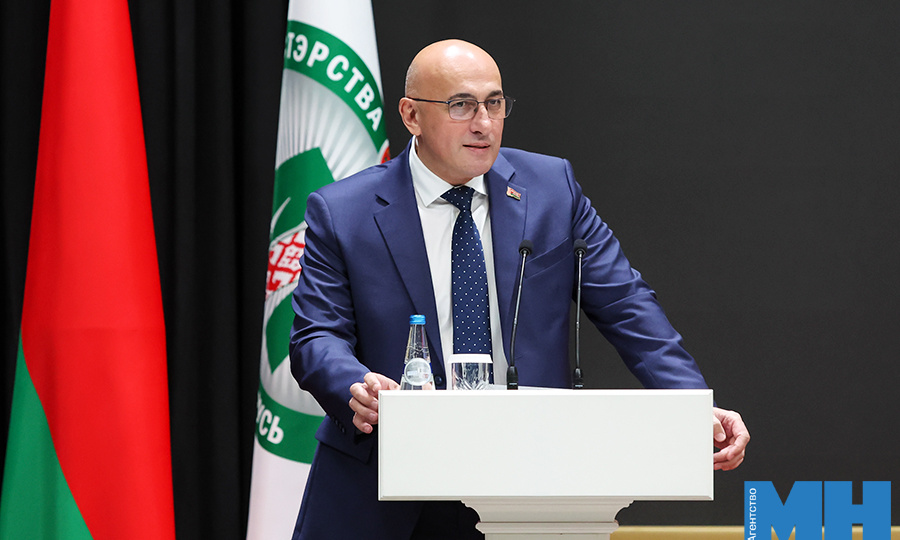 «В Беларуси 7,6 млн пользователей активны в соцсетях»: Марков — о работе с цифровыми инструментами