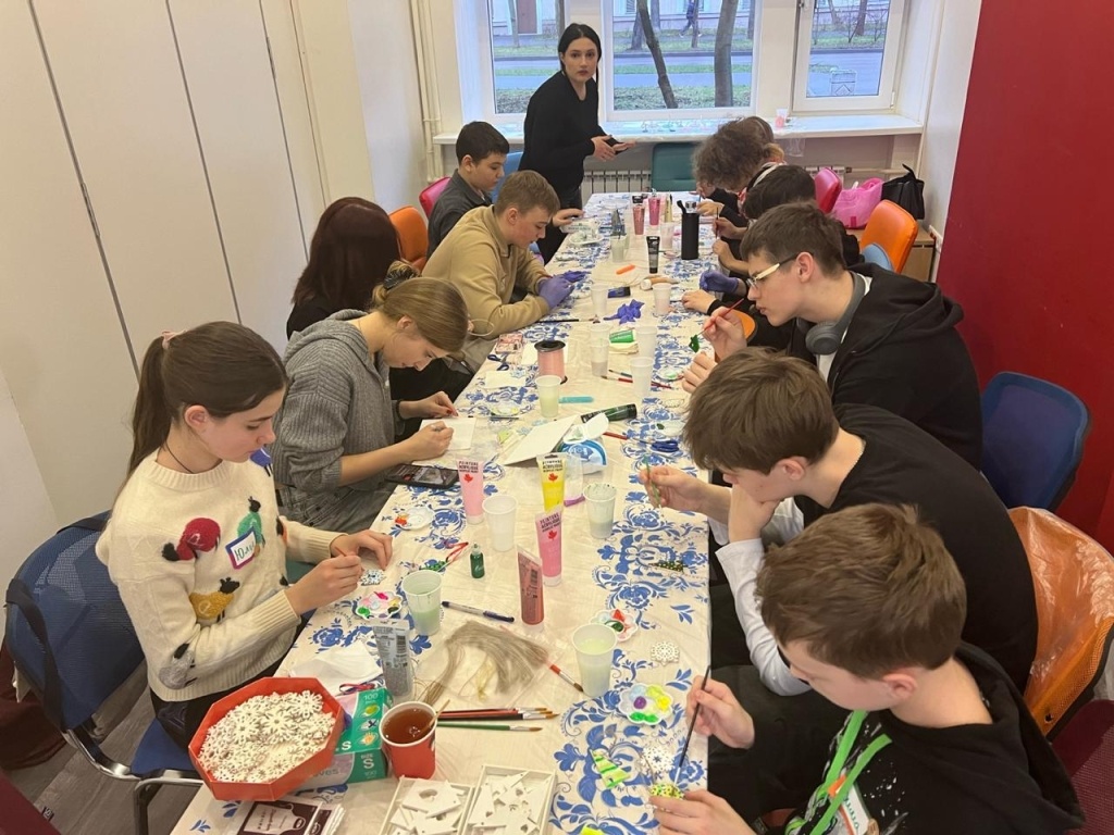 Листайте вправо, чтобы увидеть больше изображений