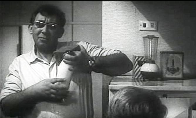 Кадр из фильма "Зигзаг удачи"(1968)