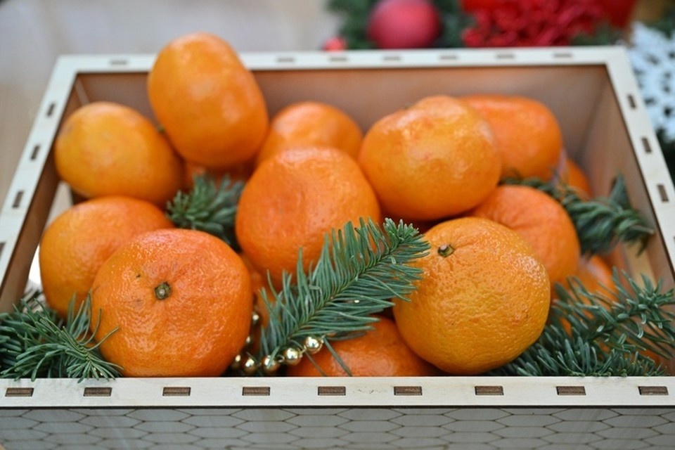    Мандарины из Абхазии прибыли в регион Евгения ГУСЕВА