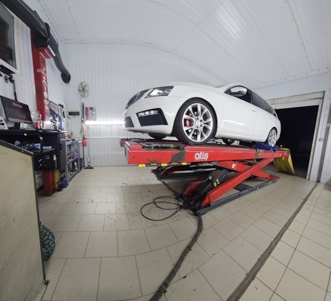 Skoda Octavia Combi RS сервис