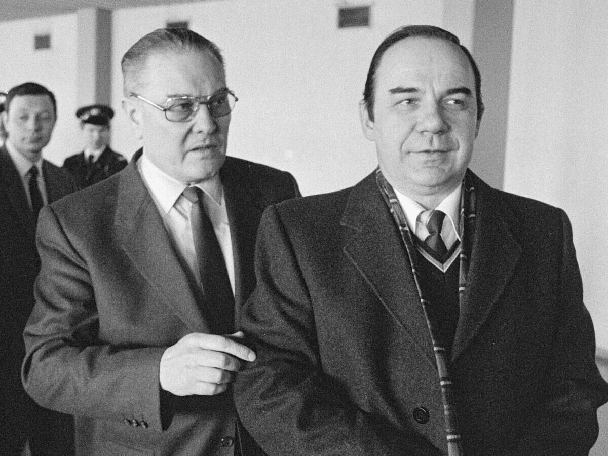    Виктор Белецкий (слева) и Анатолий Громыко в Голландии, 1985 год | CC BY-SA 3.0 / Bogaerts, Rob / Anefo / Nederlands: Zoon Russische minister van BuiZa Gromyko bezoekt land; Gromyko jr. (l) werd afgehaald door Russische amb. in ons land Beletsky