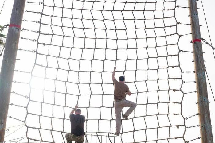 Вэнс карабкается наверх. Фото © X / Vice President JD Vance