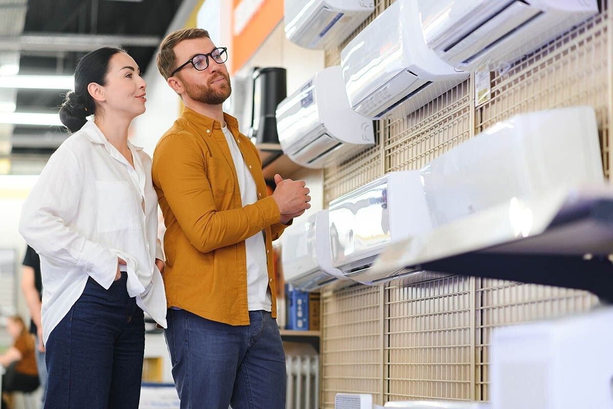 Кондиционеры с «зимними комплектами» дороже обычных. Источник: Hryshchyshen Serhii / Shutterstock / FOTODOM📷
