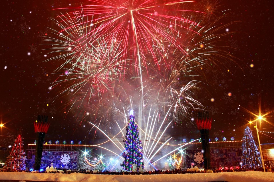    В Уфе объявили программу праздничного открытия городской ёлки. Тимур ШАРИПКУЛОВ