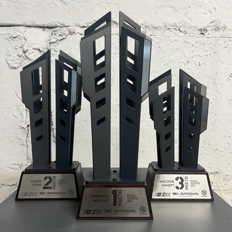 Металл, дерево, гравировка