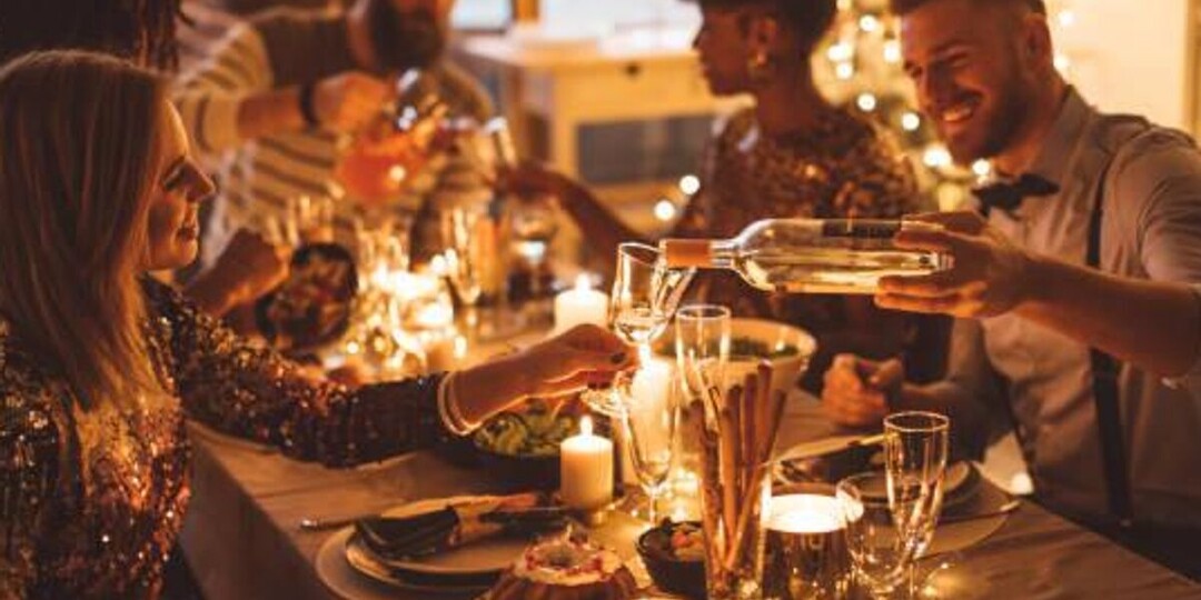 Медик призвал подготовить «праздничную аптечку». Что туда положить?