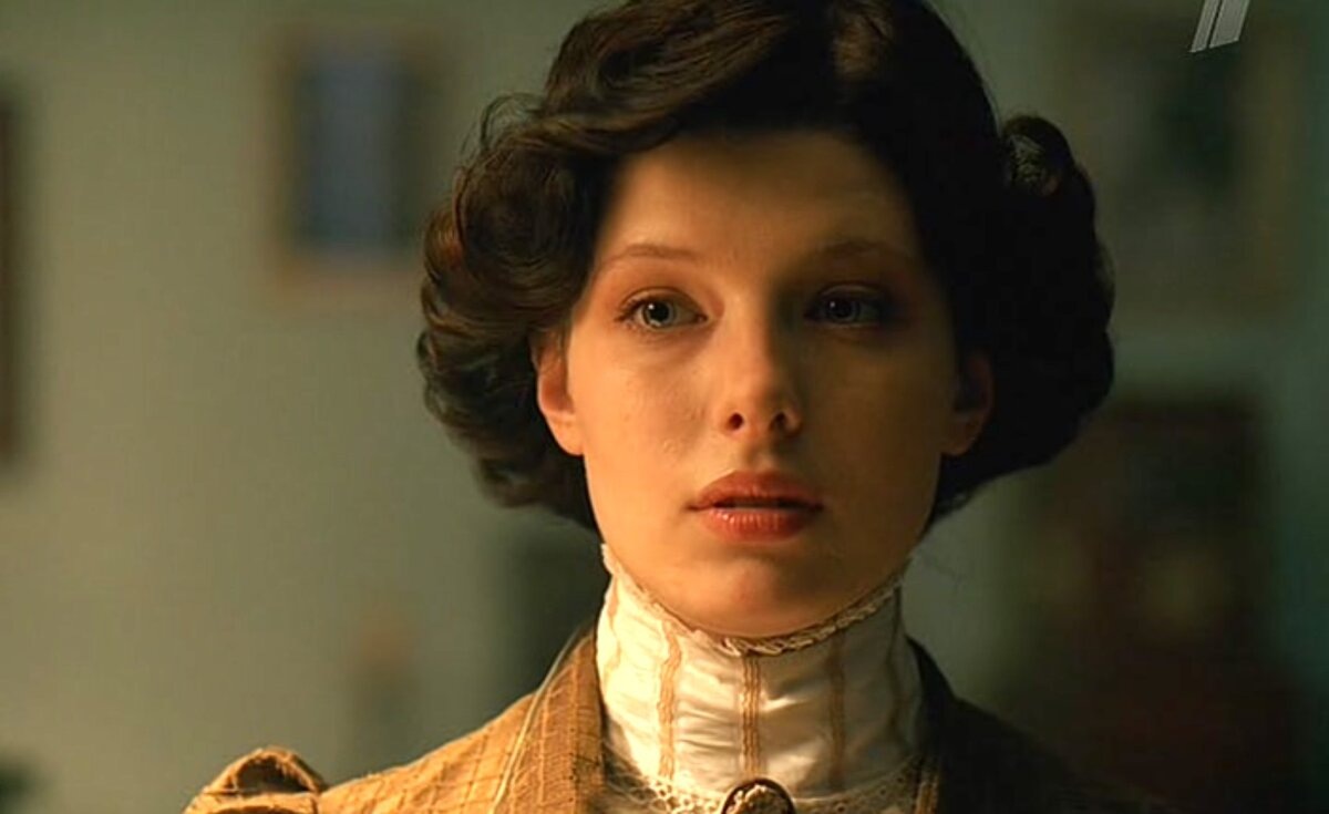 Эсфирь, кадр из фильма «Статский советник».