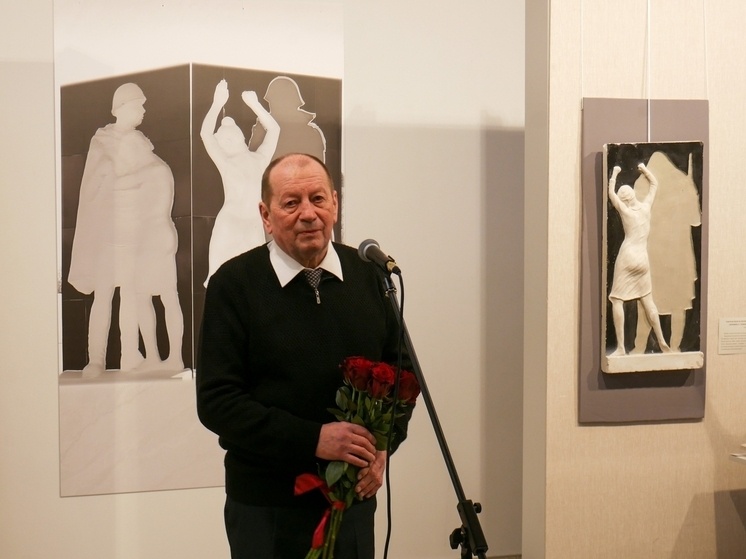     Увидеть, как рождались памятники, можно до 18 января. фото: страница ВКонтакте Минкульта Мурманской области.