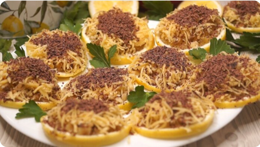 Закуска для праздничного стола. Настолько вкусное сочетание, что и представить невозможно. Готовите 5 минут, а говорят спасибо весь вечер...