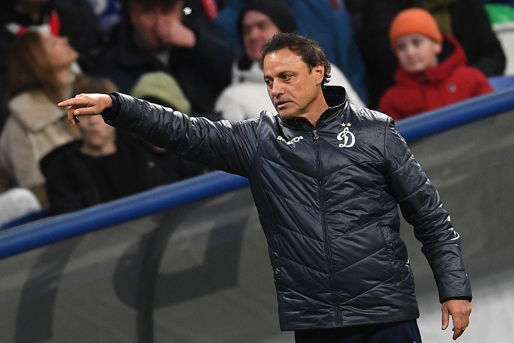    Ролан Гусев был успешен как футболист "Динамо", теперь ему предстоит доказать свою состоятельность в качестве тренера. / РИА Новости