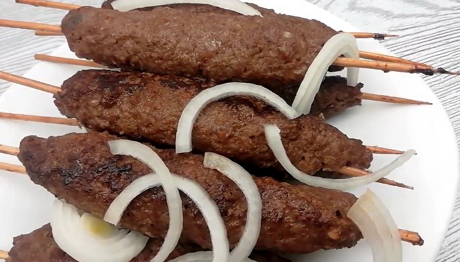 Вместо шашлыка! Нереально вкусно с праздничной подачей!!Домашний Люля-кебаб как на мангале!Шашлык из фарша в духовке