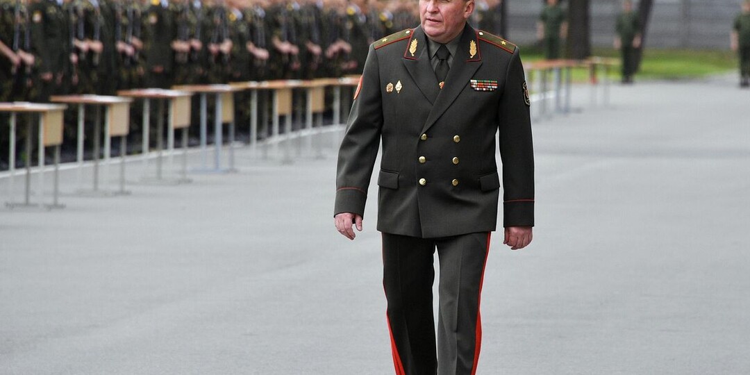 «Если полезут к нам, то получат». Глава МО Белоруссии – о размещении «Орешника»