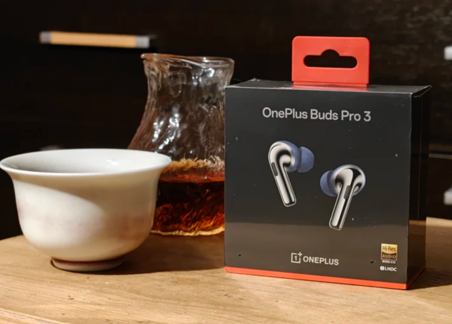 OnePlus Buds Pro 3