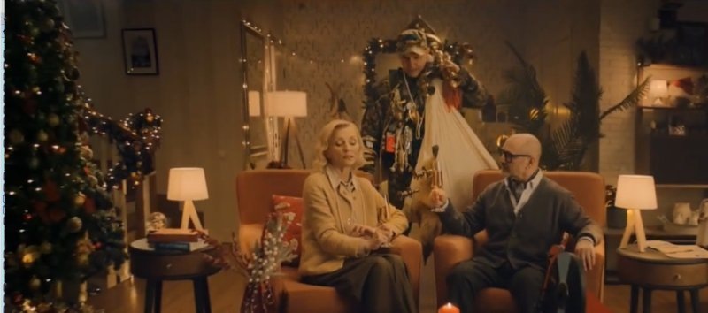    Скриншот с клипа RT