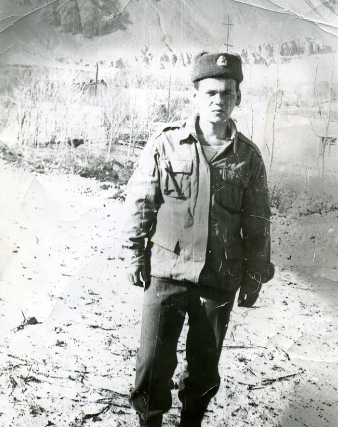 Рядовой ПВ КГБ СССР Р. Зайнутдинов