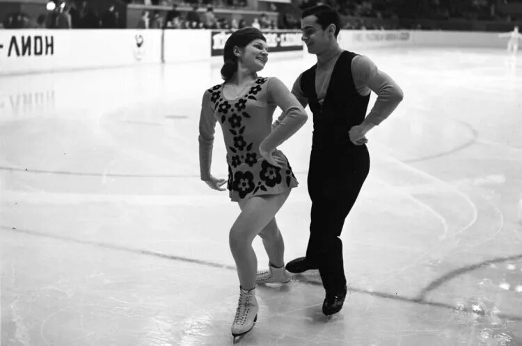    Жаркова и Карпаносов / Источник фото: РИА Новости