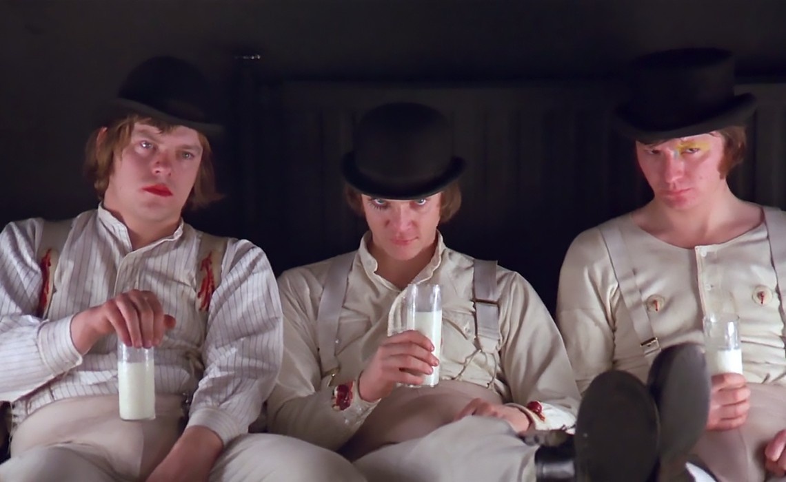 У них не было гаджетов и интернета.