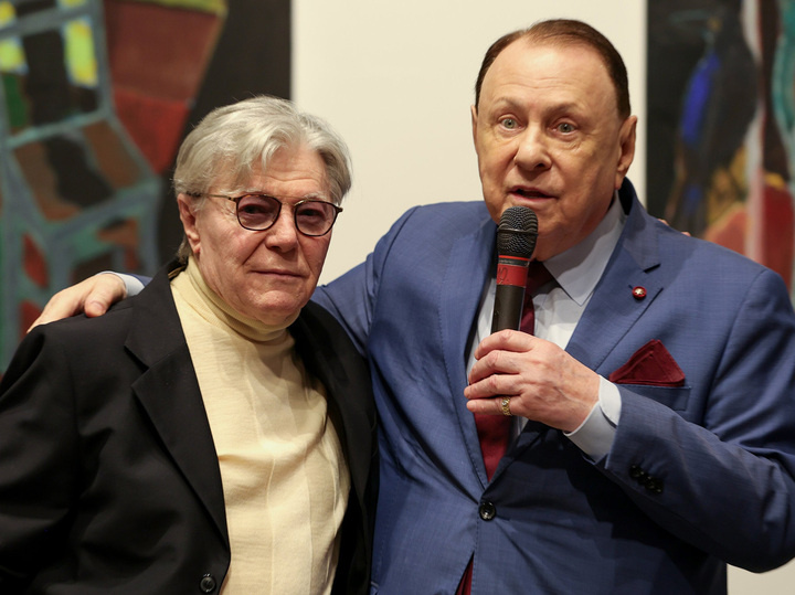     Александр Збруев и глава Директорской ложи театров Москвы Марк Варшавер. / АГН «Москва»