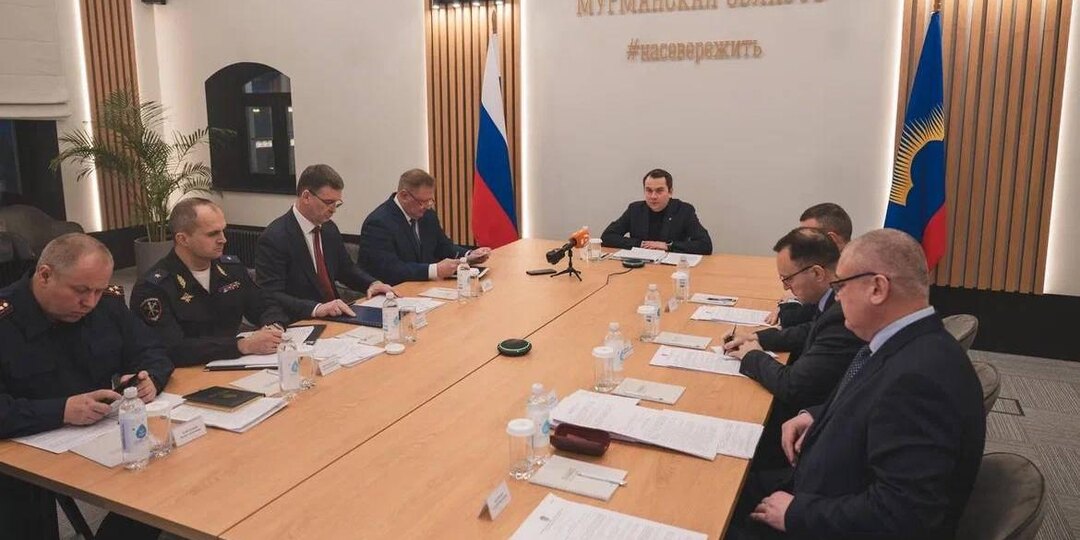 Андрей Чибис поручил усилить безопасность в период новогодних праздников