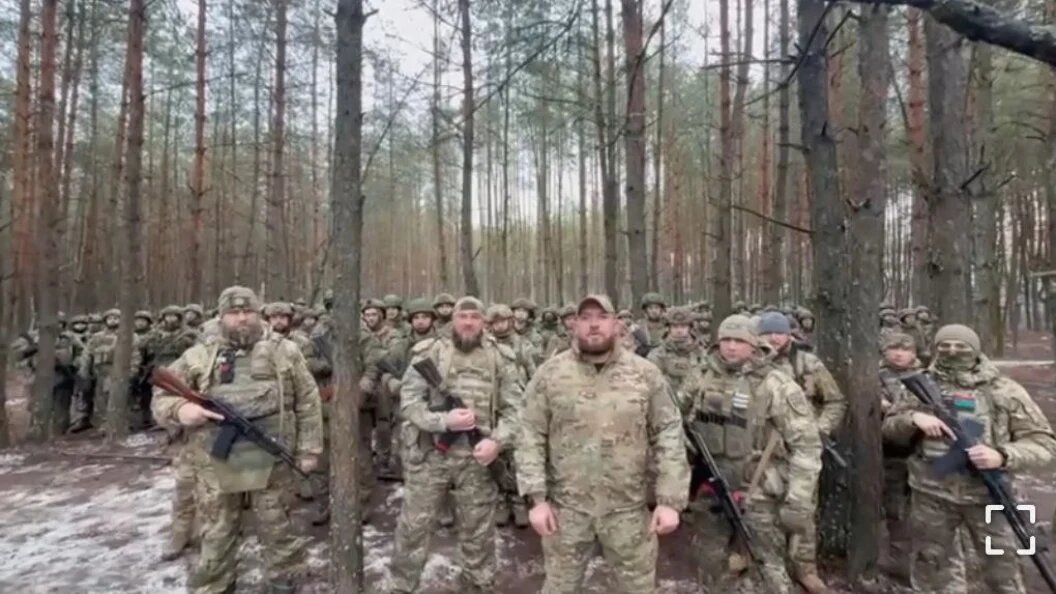    Бойцы "Ахмата" обратились к силовикам с просьбой привлечь Макса Дивнича к ответственности. Фото: скриншот видео