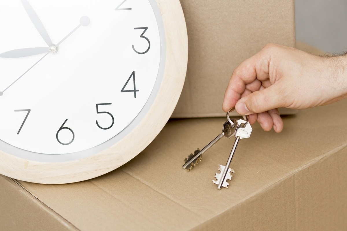     Финансист рассказал, когда выгоднее всего покупать квартиру в 2026 году: для этого будет всего три месяца