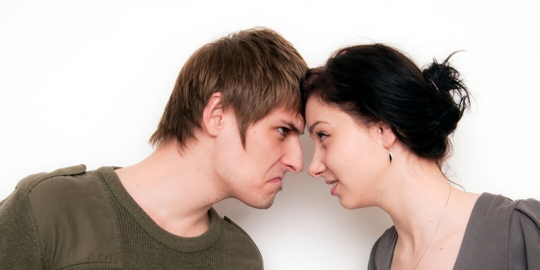 – Квартиру и развод хочешь? Останешься ни с чем! – кричал муж после измены. Часть 5