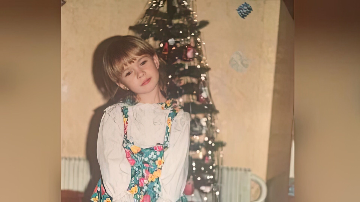 Яна Кошкина в детстве. Фото: uznayvse.ru