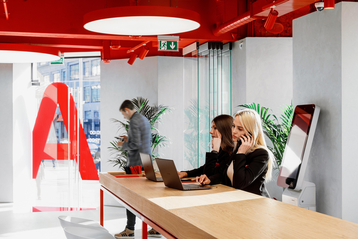 Альфа-Банк: сложная линейка и та же логика