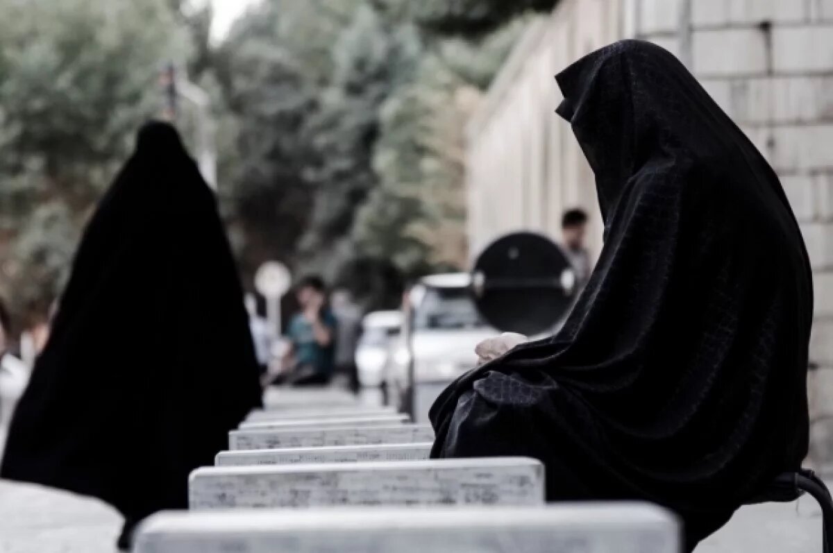    В полиции Британии введут магнитные хиджабы для привлечения мусульманок